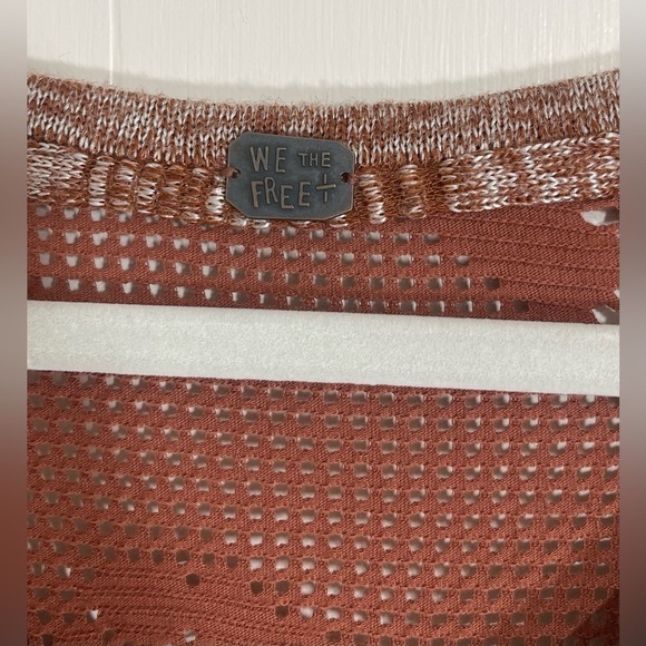 We The Free Burnt Orange Crochet Knit Long Sleeve Pullover Women’s Top Bohemian - Picture 2 of 13